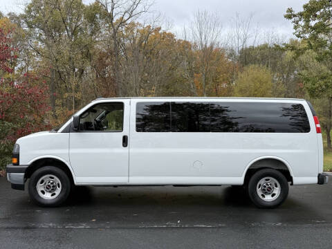 2025 GMC Savana LT 3500