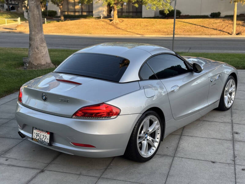 2010 BMW Z4 sDrive30i