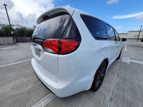 2019 Chrysler Pacifica Touring Plus