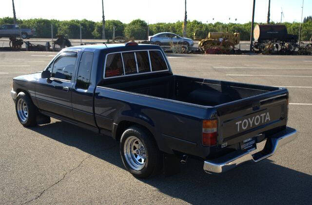 1994 Toyota Pickup DX V6