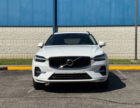 2022 Volvo XC60 B5 Momentum