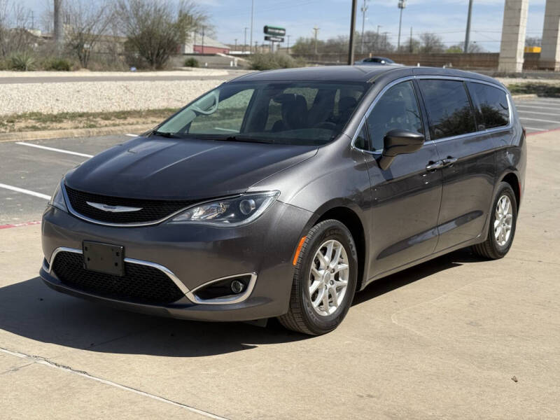2020 Chrysler Pacifica for sale at Ron Motor LLC in San Antonio TX