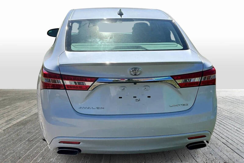 2015 Toyota Avalon Limited