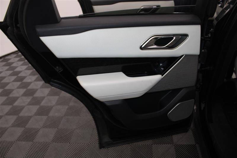 2018 Land Rover Range Rover Velar D180 R-Dynamic SE