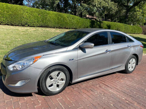 2012 Hyundai Sonata Hybrid for sale at Elite Motors in Bellevue NE