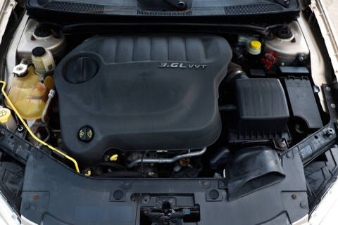 2013 Chrysler 200 Touring