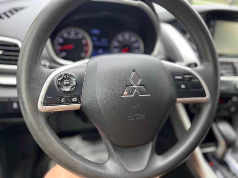 2020 Mitsubishi Eclipse Cross ES