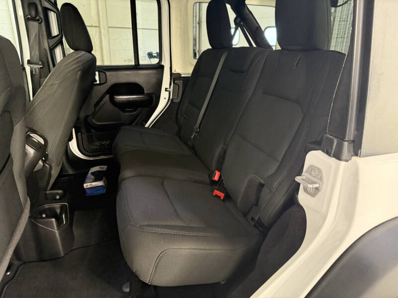 2021 Jeep Wrangler Unlimited Sport RHD