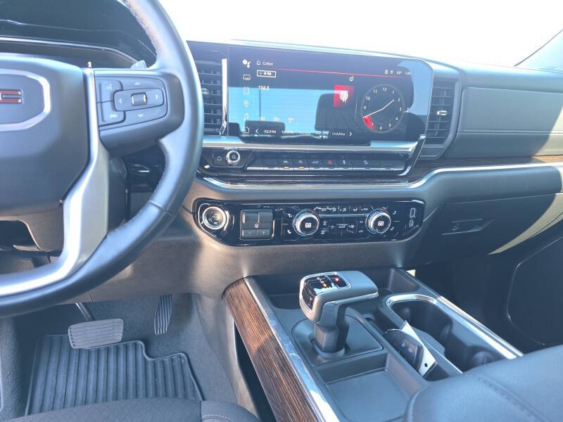 2024 GMC Sierra 1500