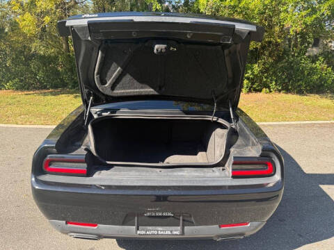 2016 Dodge Challenger SXT