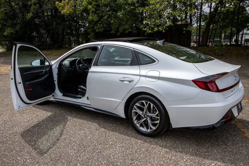 2022 Hyundai Sonata SEL