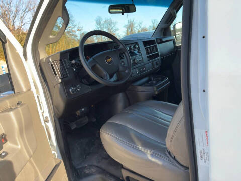2021 Chevrolet Express 2500