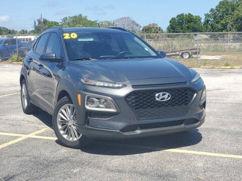 2020 Hyundai Kona for sale at GATOR'S IMPORT SUPERSTORE in Melbourne FL