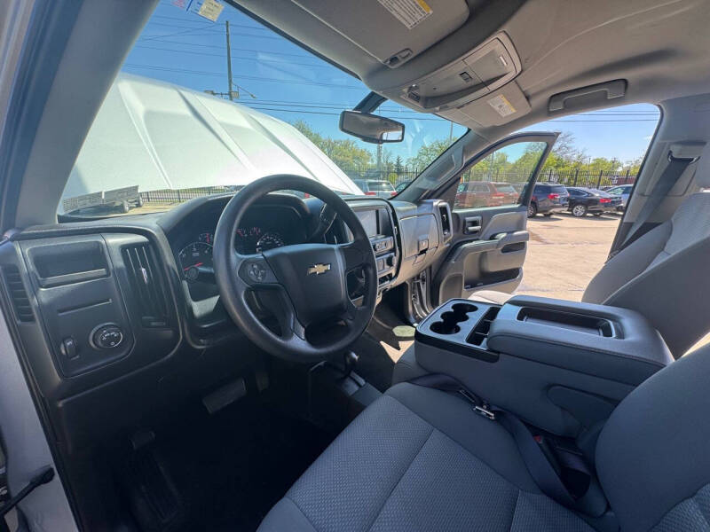 2017 Chevrolet Silverado 1500 Custom