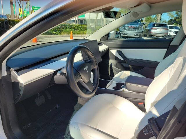 2020 Tesla Model 3 Standard Range