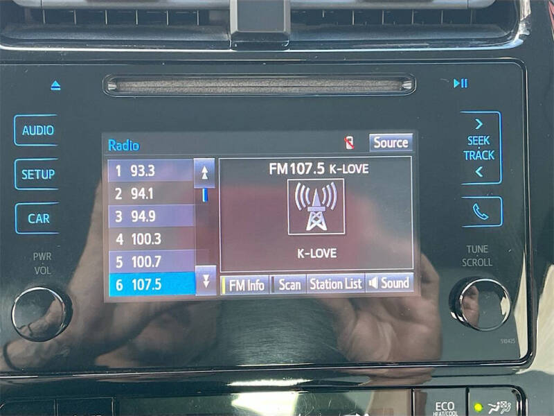 2019 Toyota Prius XLE AWD-e