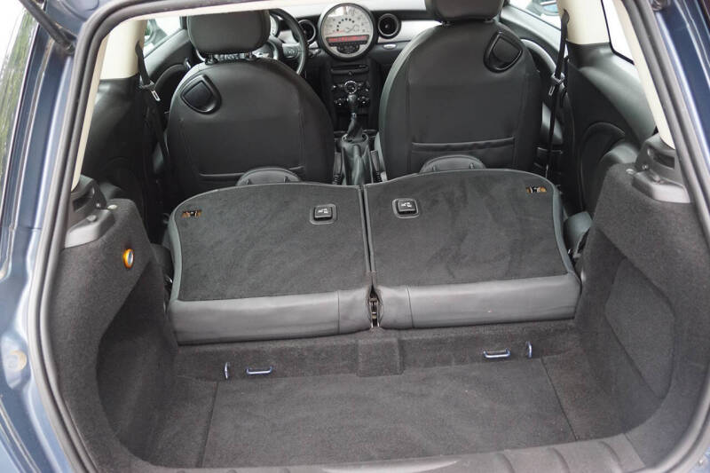 2011 MINI Cooper