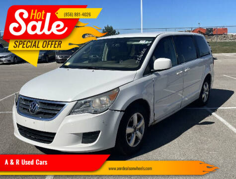 2009 Volkswagen Routan for sale at A & R Used Cars in Clayton NJ