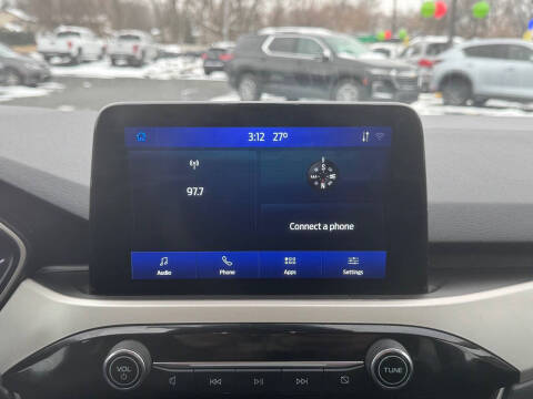 2020 Ford Escape SEL