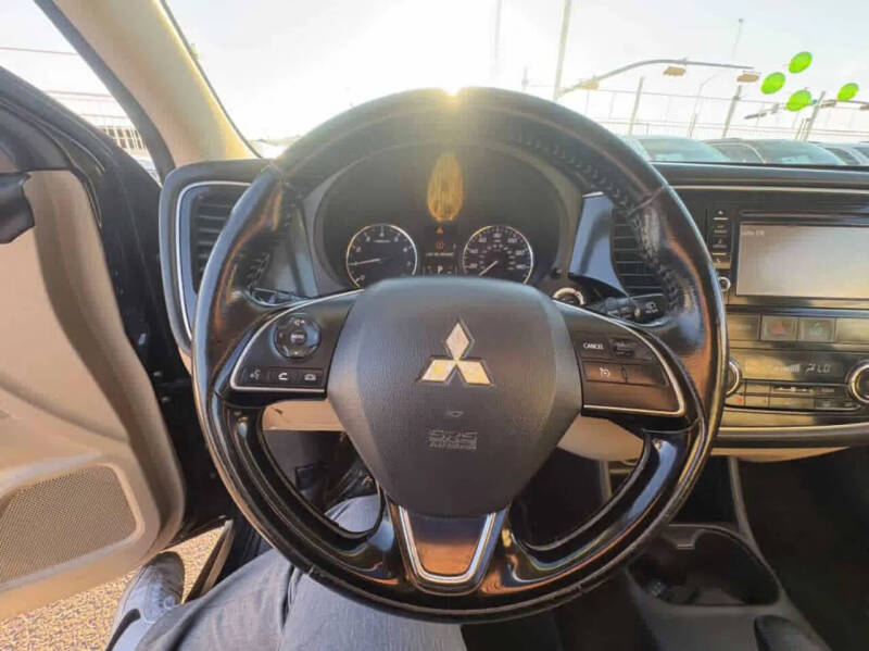 2016 Mitsubishi Outlander