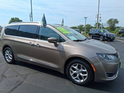 2018 Chrysler Pacifica Touring L Plus