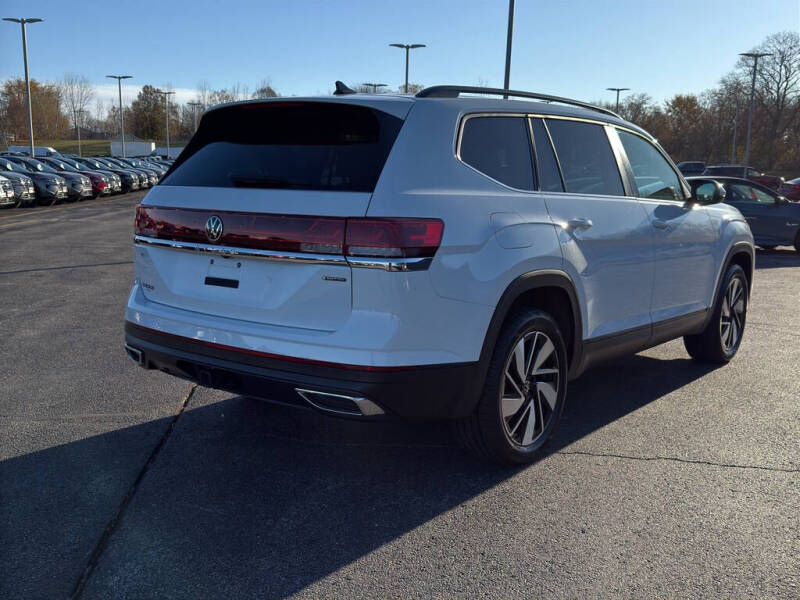 2024 Volkswagen Atlas SE 4Motion