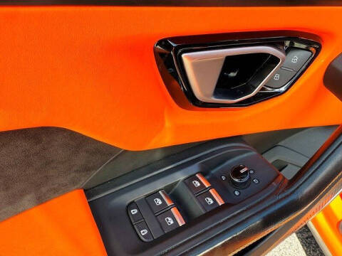 2022 Lamborghini Urus