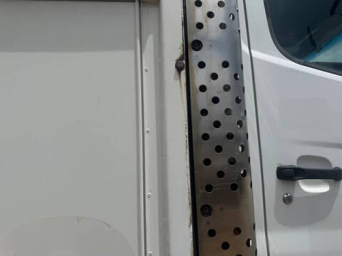 2017 Hino 338
