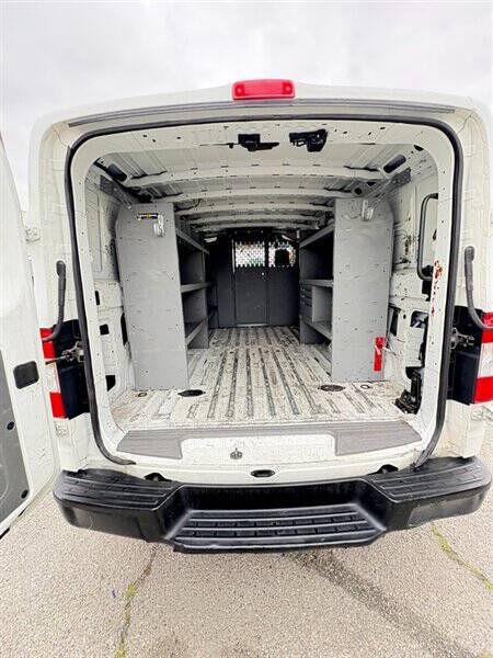 2016 Nissan NV 1500 S