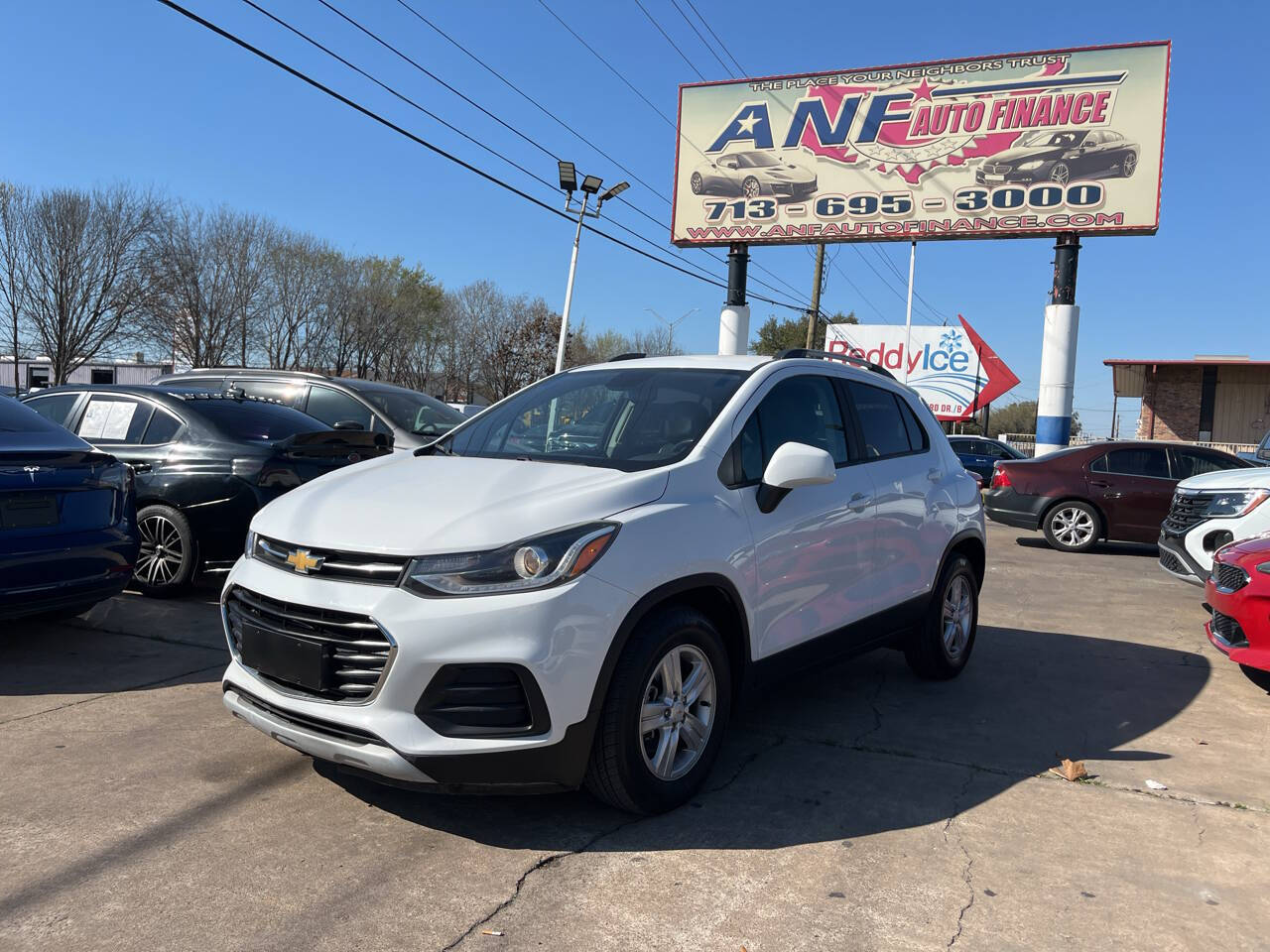 White 2021 Chevrolet Trax LT LT 4dr Crossover 1