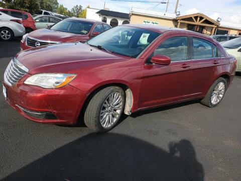 2014 Chrysler 200 for sale at Creekside Auto Sales in Pocatello ID