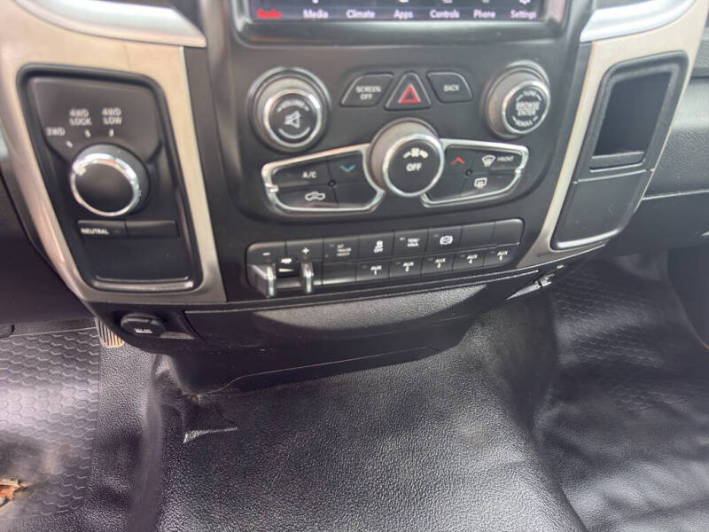 2018 RAM 3500 SLT
