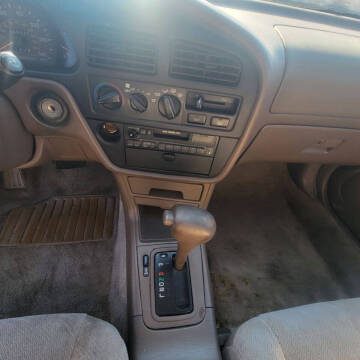 1996 Toyota Camry LE V6