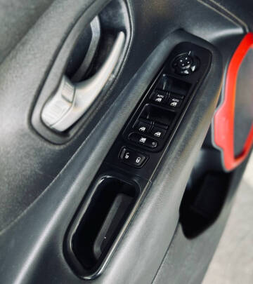 2015 Jeep Renegade Trailhawk