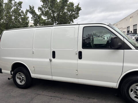 2015 GMC Savana 2500