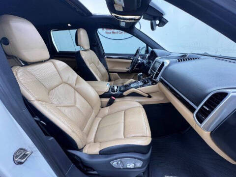 2016 Porsche Cayenne