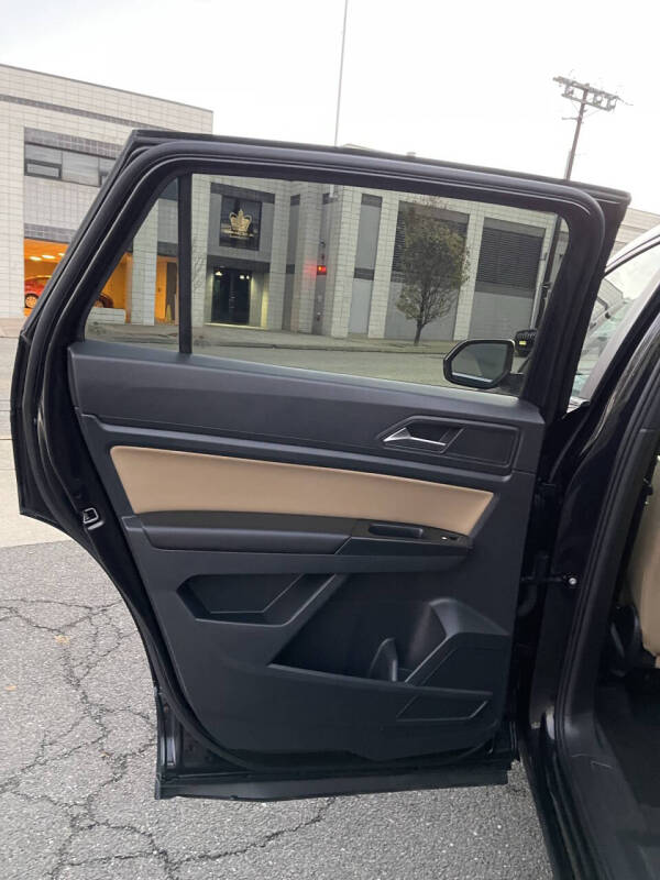 2020 Volkswagen Atlas Cross Sport V6 SE 4Motion