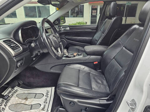 2017 Jeep Grand Cherokee Summit