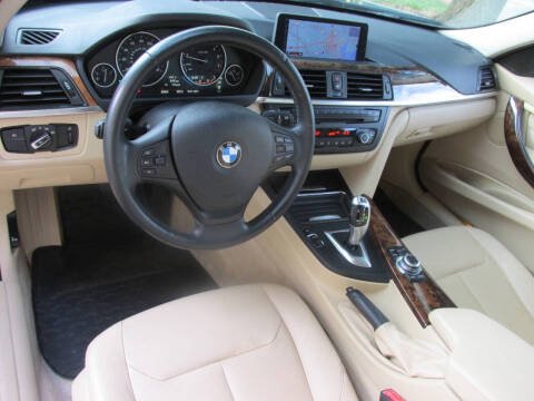 2013 BMW 3 Series 328i