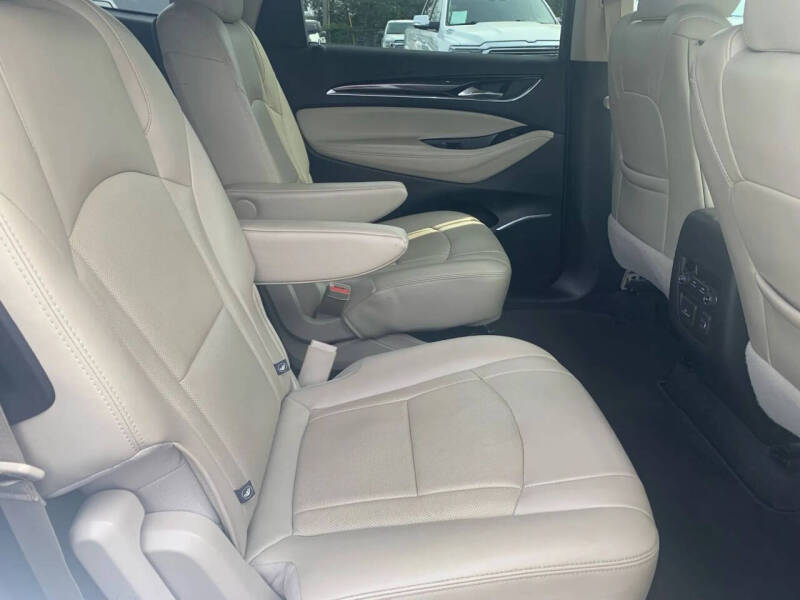 2021 Buick Enclave Essence