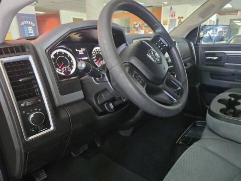 2019 RAM 1500 Classic SLT