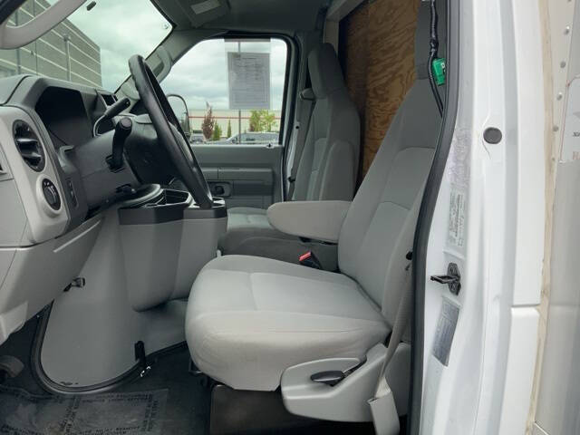 2018 Ford E-Series E-450 SD