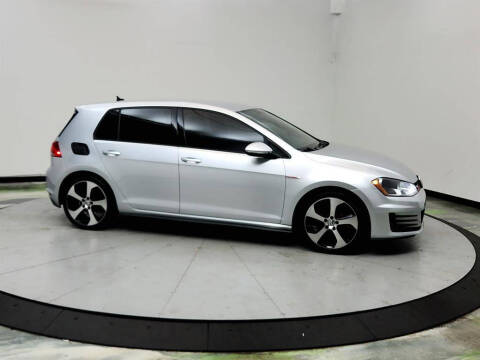 2016 Volkswagen Golf GTI S