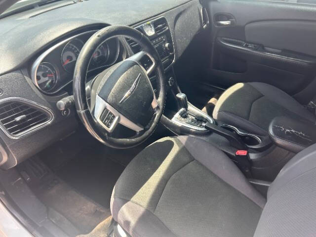 2012 Chrysler 200 Touring