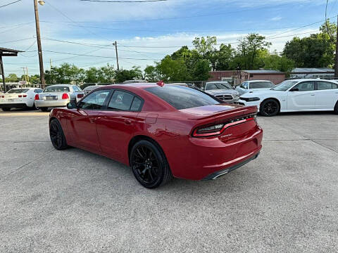 2016 Dodge Charger SXT
