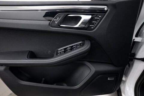 2026 Porsche Macan T