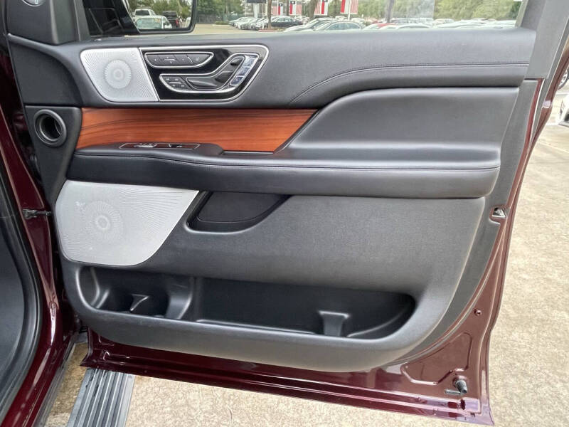 2019 Lincoln Navigator L Reserve