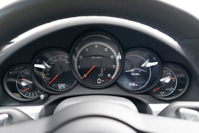 2019 Porsche 911 21
