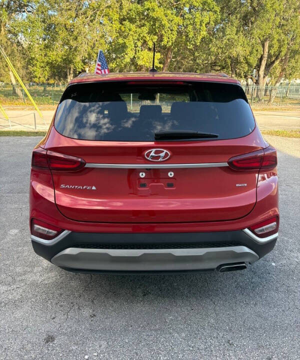 2020 Hyundai Santa Fe SE