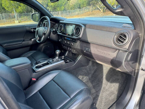 2019 Toyota Tacoma TRD Sport